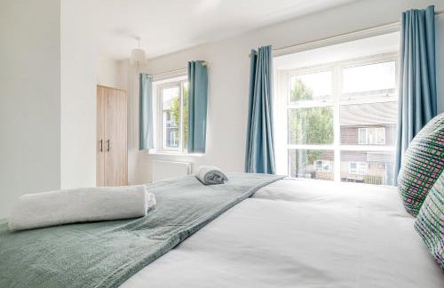 Modern & comfortable 4 bed house - Photo 10