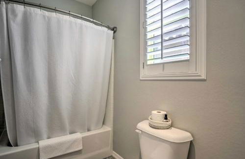 5 Mi to Surprise Stadium! Snowbird Escape with Pool - Foto 30