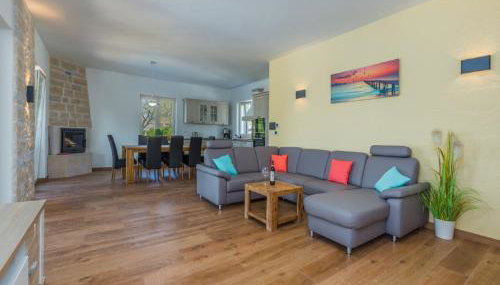 Villa in Deklici with Infinity Pool & Sea Views - Foto 2