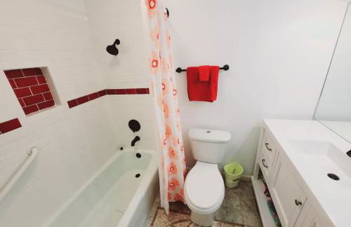 F3 close to front heated pool - Foto 9