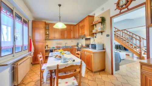 Cedar House Villa Few Minutes From Lake - Happy Rentals - Foto 5