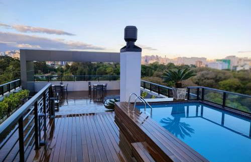 Studio em frente Parque Farroupilha com garagem - Foto 3