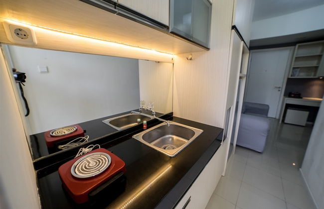 Contemporary Near Cihampelas at Parahyangan Residence Apartment - Photo 15