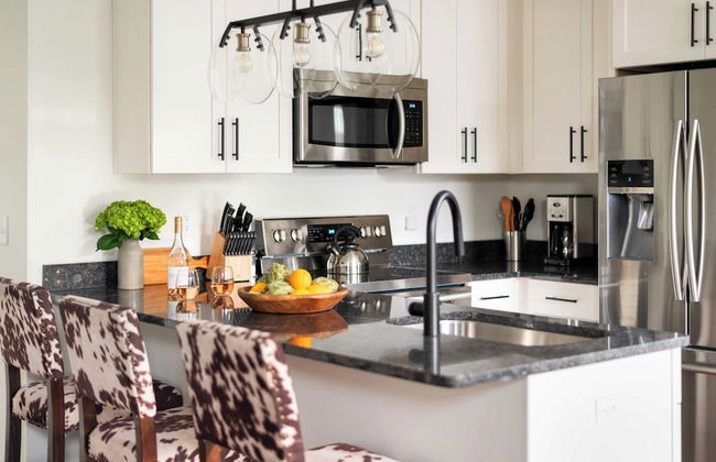 Hart Suite Buyout 1 by Avantstay Two Town House Buyout w/ Modern Amenities in Nashville! - Foto 9