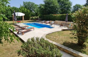 Sunny Garden Villa with Pool - Foto 2