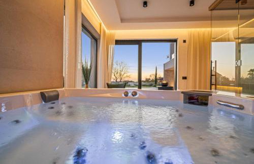 Villa Asmoa for 8 people near Porec with 45 m2 heated pool, wellness & sea view - Foto 12