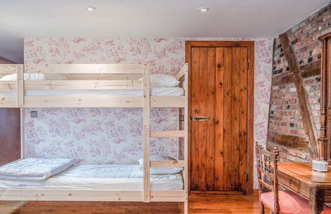 Spacious Holiday Home in Vresse-sur-semois With Terrace - Photo 19