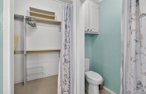 DFW Family Fun Retreat Game Room Pool Table Air Hockey Arcade Work Space Grill BBQ Firepit - Foto 51