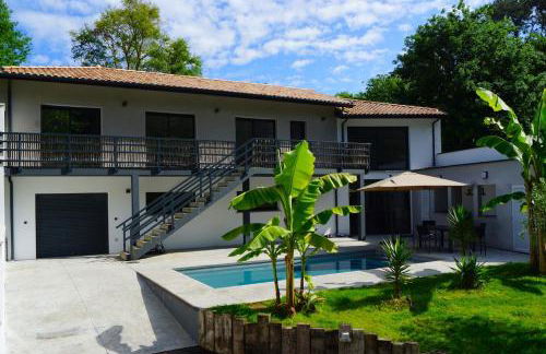 Spacious Luxury Modern Villa with Pool, Beaches and Garden - Foto 41