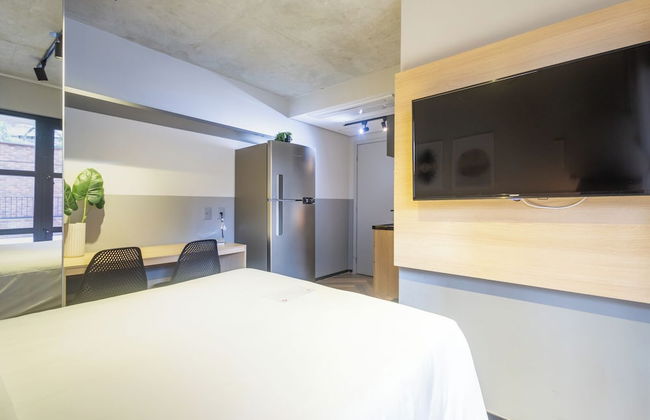 Housi Faria Lima - Photo 30