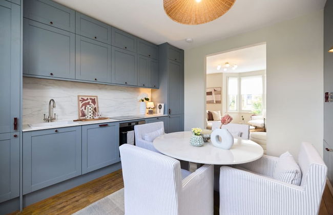 The Kilburn Arms Crib - Chic 2bdr House With Study Room - Foto 13