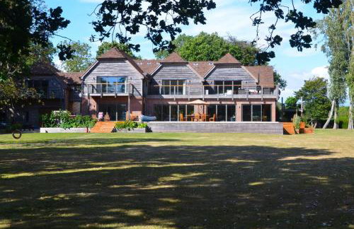 The Shallows by inspirestays-com - Foto 6