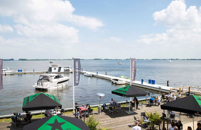Houseboat Sneekermeer With Garden and Views - Foto 24