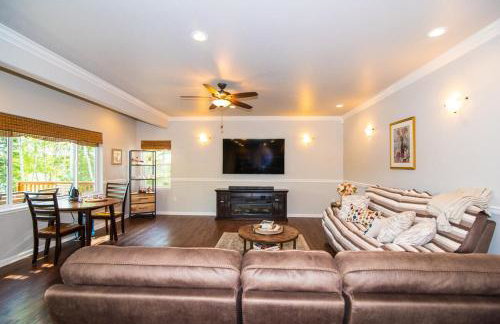 Serene Four Bedroom Lakefront Home - Foto 9