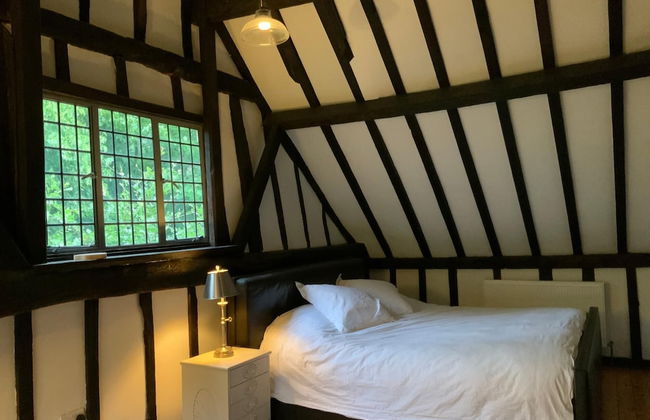 Delightful 4BD Home Full of Flair Edenbridge Kent - Foto 9