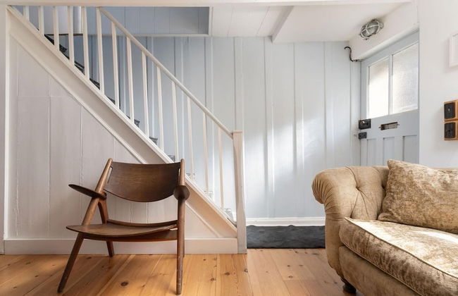 Seaview-2br-sleeps5-cottage-fastwifi-woodburner - Foto 25