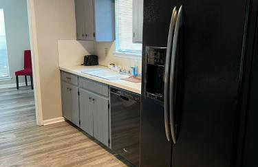 Sweet Home Alabama 4BR 2BA oasis with pool WI-FI - Foto 34