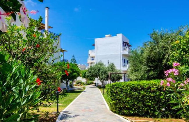 Sergiani Garden - Photo 55