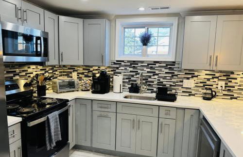 North Bethesda Gem - Entire House 5 min from Metro - Foto 28