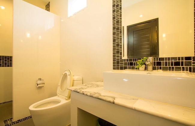 Happy-Home Pool Villa - Photo 29