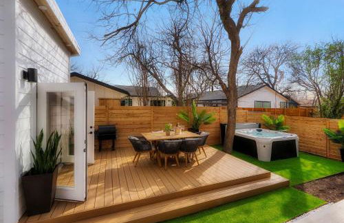 Sunflower House - Luxe Retreat with Sauna & Hot Tub - Foto 1