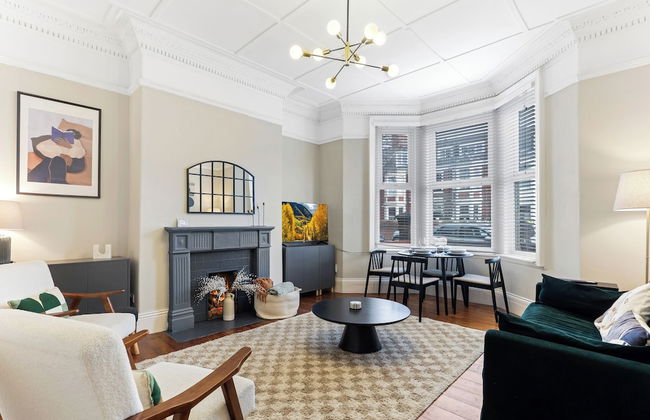 St Georges Apartment- North East Escapes - Photo 28