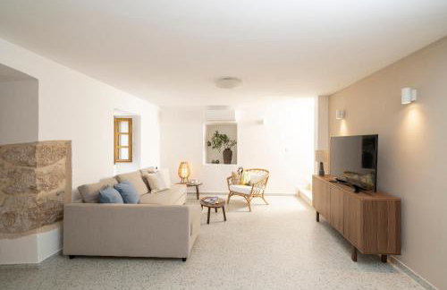 BRAND NEW Stone house MARCELA, 3 double bedrooms, pool - Foto 16