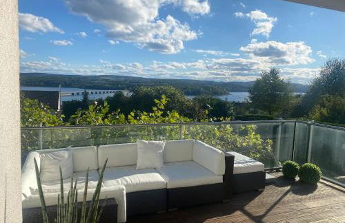 Luxusushome & traumhafter Seeblick - Photo 1