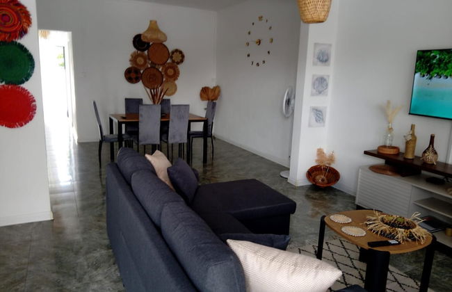 Villa Bella is 5 Mins From the Beach With Amazing Garden Overlooking the Pool - Foto 6