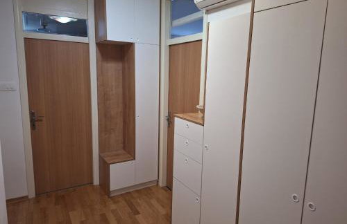 STUDIO APARTMAN MARKo C self-check in,frre parking - Foto 4