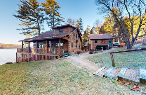 Lake Bomoseen Log Cabin - Foto 28