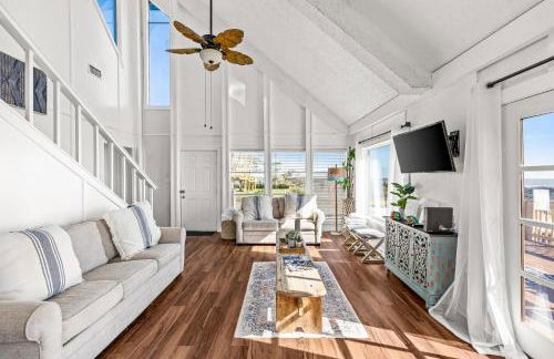 Oceanfront Bliss and Resort-Style Fun! Galveston Gem - Foto 12