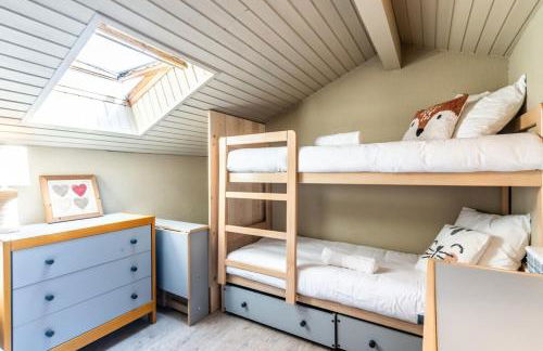 Slow Chalet MtBlanc Soleil Ski-inout Nice View Balcony Elevator Parking - Photo 21