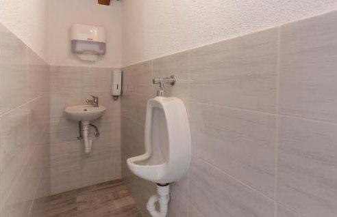 Three-Bedroom Holiday Home In Dugogabe - Foto 33