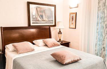 Sunny Villa, With Pool, BBQ, View, Parking - Foto 15