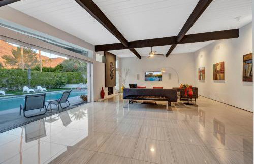 4BR MidCentury Alexander Home in Vista Las Palmas - Foto 25