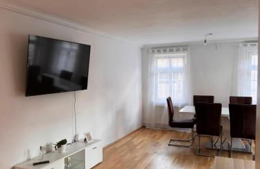 Voll ausgestattetes Apartment direkt in der City - Foto 4