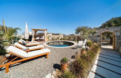 SunKeramos Retreat - "Free" Heated Pool Private Villa - Foto 1