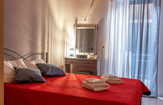 Sunny Summer Retreat - Perfect Location BBQ - Foto 13