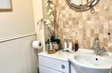 Herons Hideout Cotswold Lakeside - Spring Lake - Foto 19