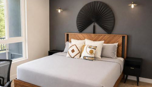 Bright & Cozy Getaway with Pool Free Parking 10 mins Disneyland - Photo 2