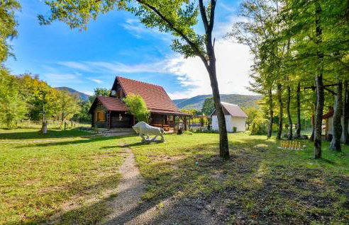 Lovely Home In Frkasic - Photo 9