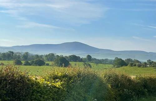Corehouse Farm Cottages - Dairy, Granary & Sawmill - Photo 26