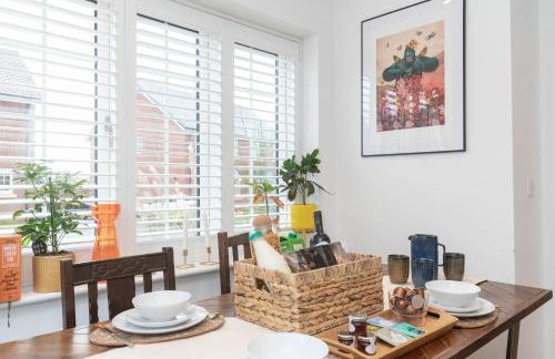 Sleeps 8, off-road parking for 3 cars, pet friendly, welcome hamper - Foto 24