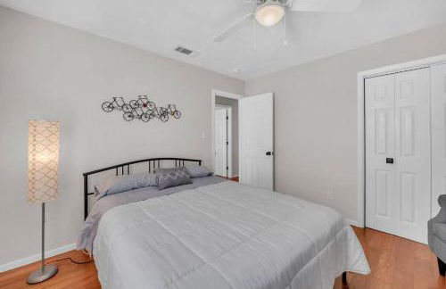 Walk to ACL, Fire Pit, Fenced Yard, SoCo Spot - Foto 32