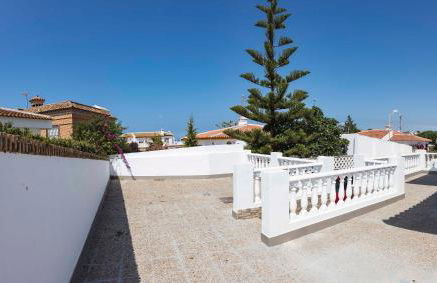 Chalet en Matalascañas a 300 metros de la playa - Foto 13