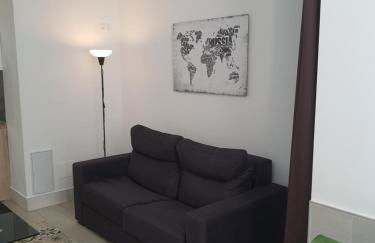 PISO ESTUPENDO a 3 min de la ESTACION DE TREN AVE y BUS - Photo 5