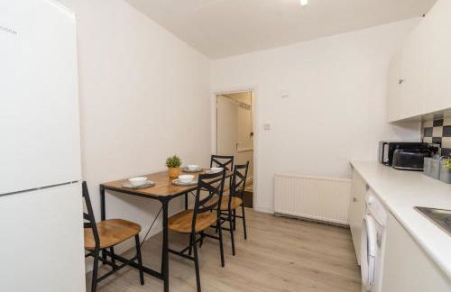 Cottage Flat 2BD Leyton Near Central Line - Sleeps 10 - Foto 43