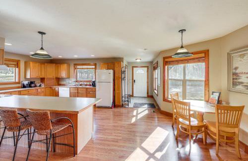 Columbia Falls Private Retreat Pool Table and Deck! - Foto 3