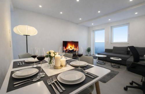 STN Apartment Suite - Ferienwohnung mit 2 Schlafzimmer & Parkplatz, Highspeed WLAN, Fußbodenheizung & Netflix Premium, Zentral zu Audi & Schwarz Gruppe - Foto 1